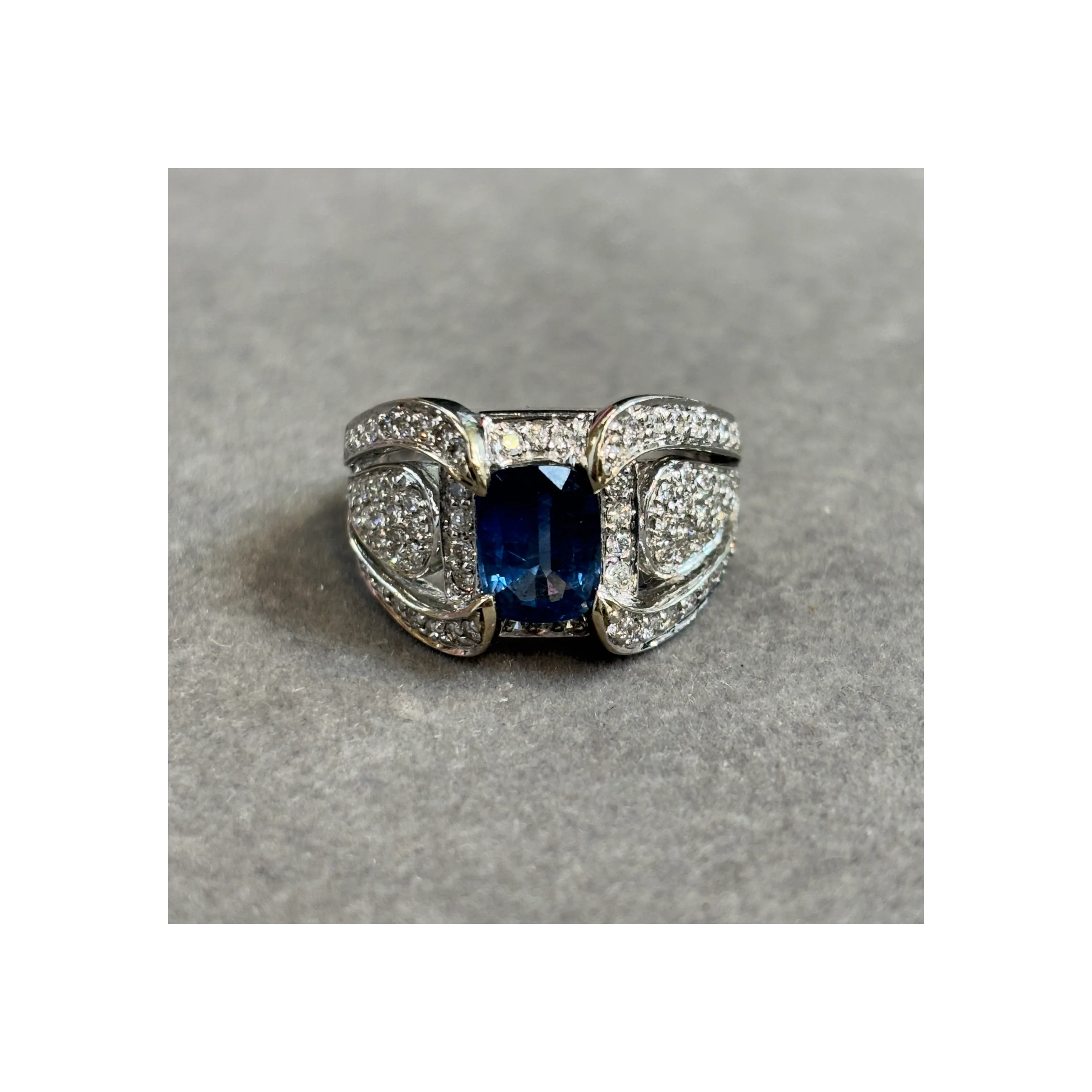 Sapphire Cocktail Ring - Image 5