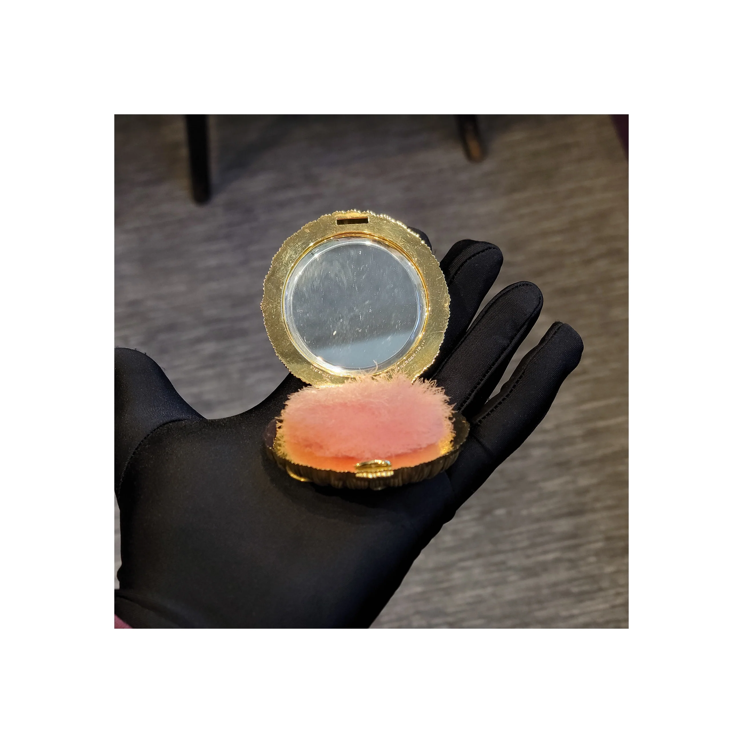 Schlumberger for Tiffany & Co. Yellow Sapphire & Gold Floral Compact Mirror - Image 4