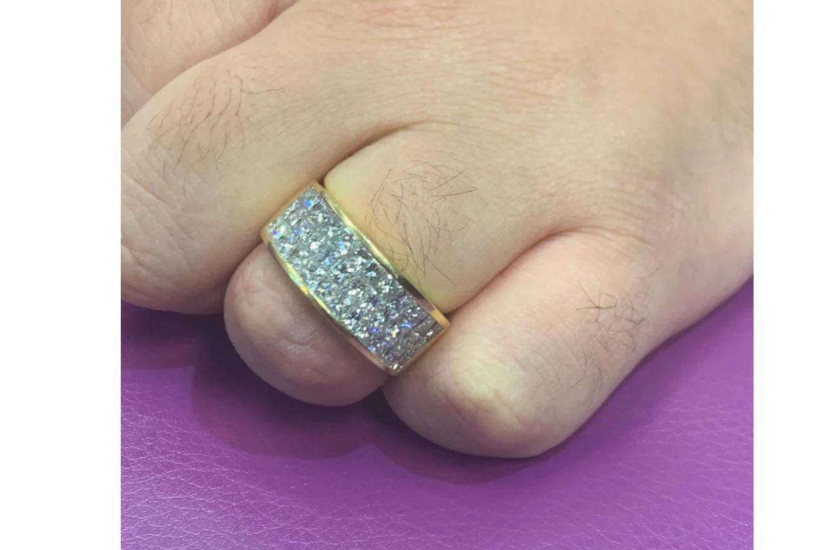 Three-Row Men's Diamond Ring Band - Image 2