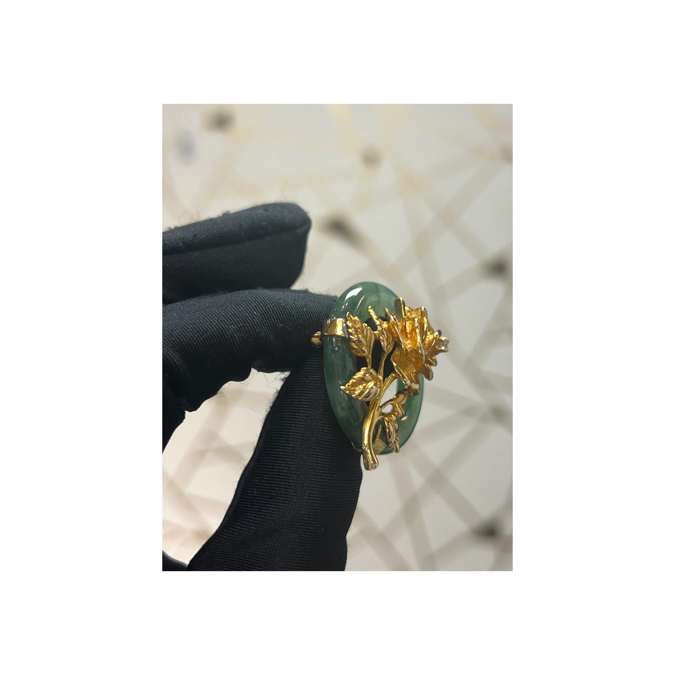 Tiffany & Co Jade Flower Brooch - Image 3