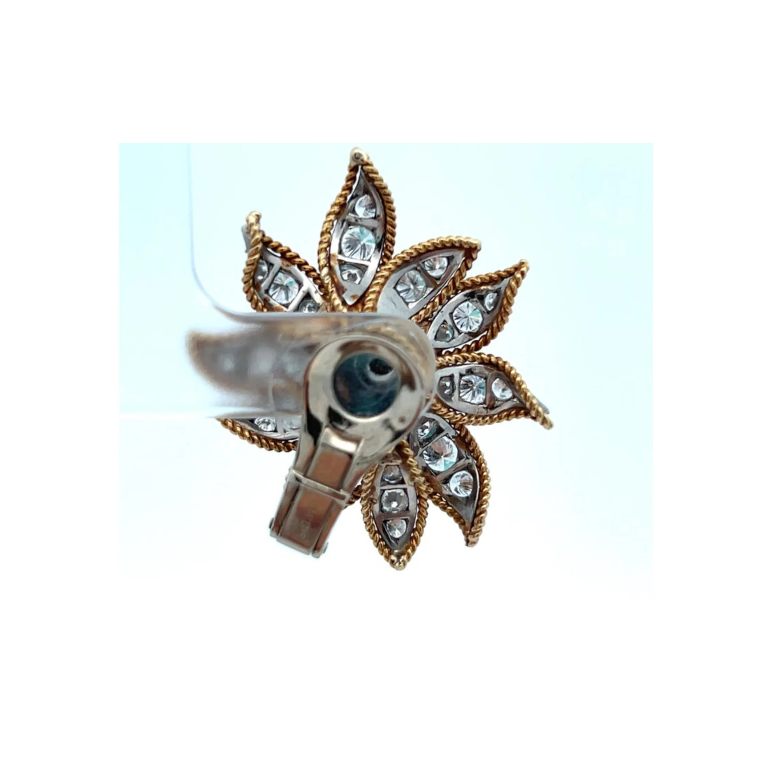 Van Cleef and Arpels Turquoise Earrings - Image 9