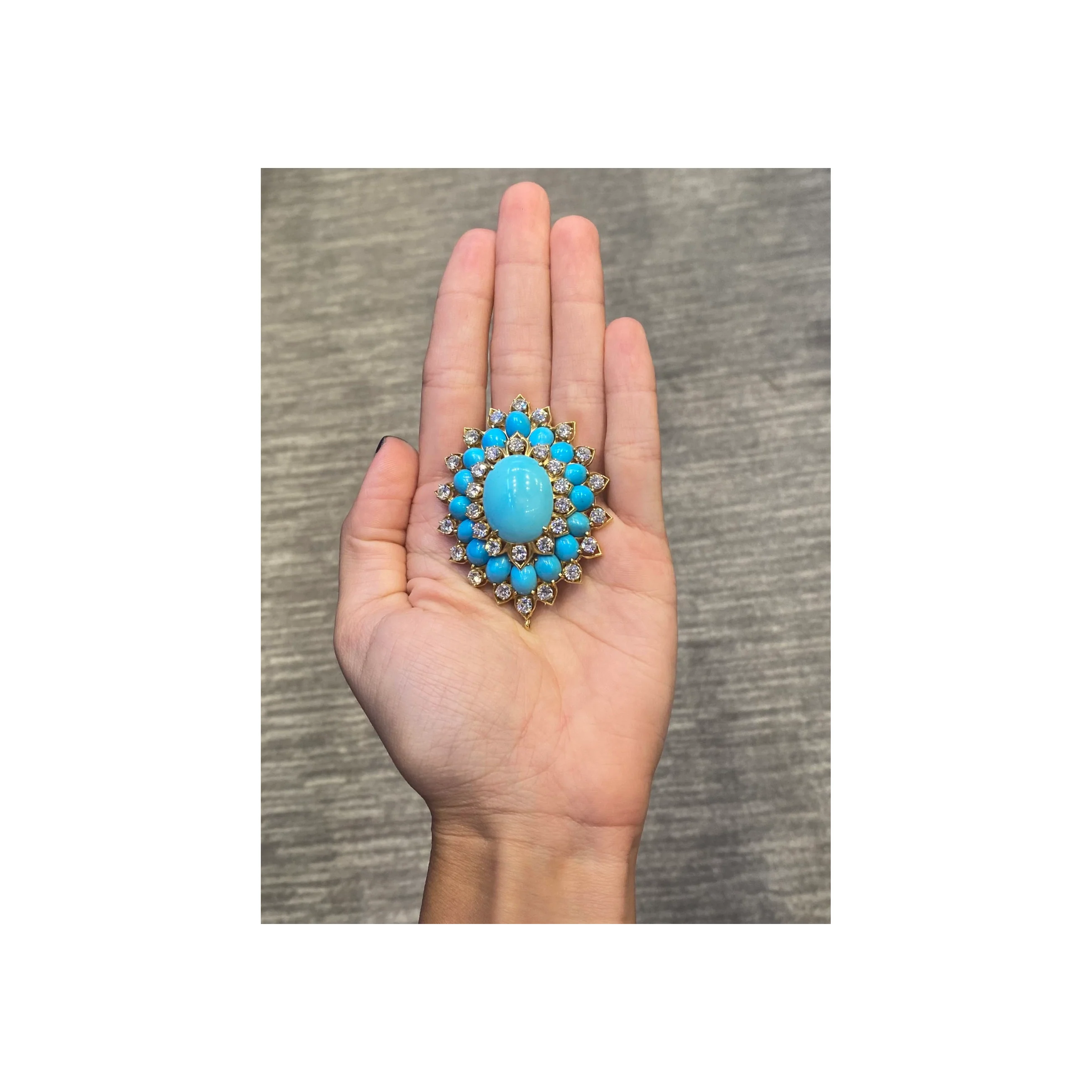 Van Cleef and Arpels Turquoise Pendant Necklace - Image 8