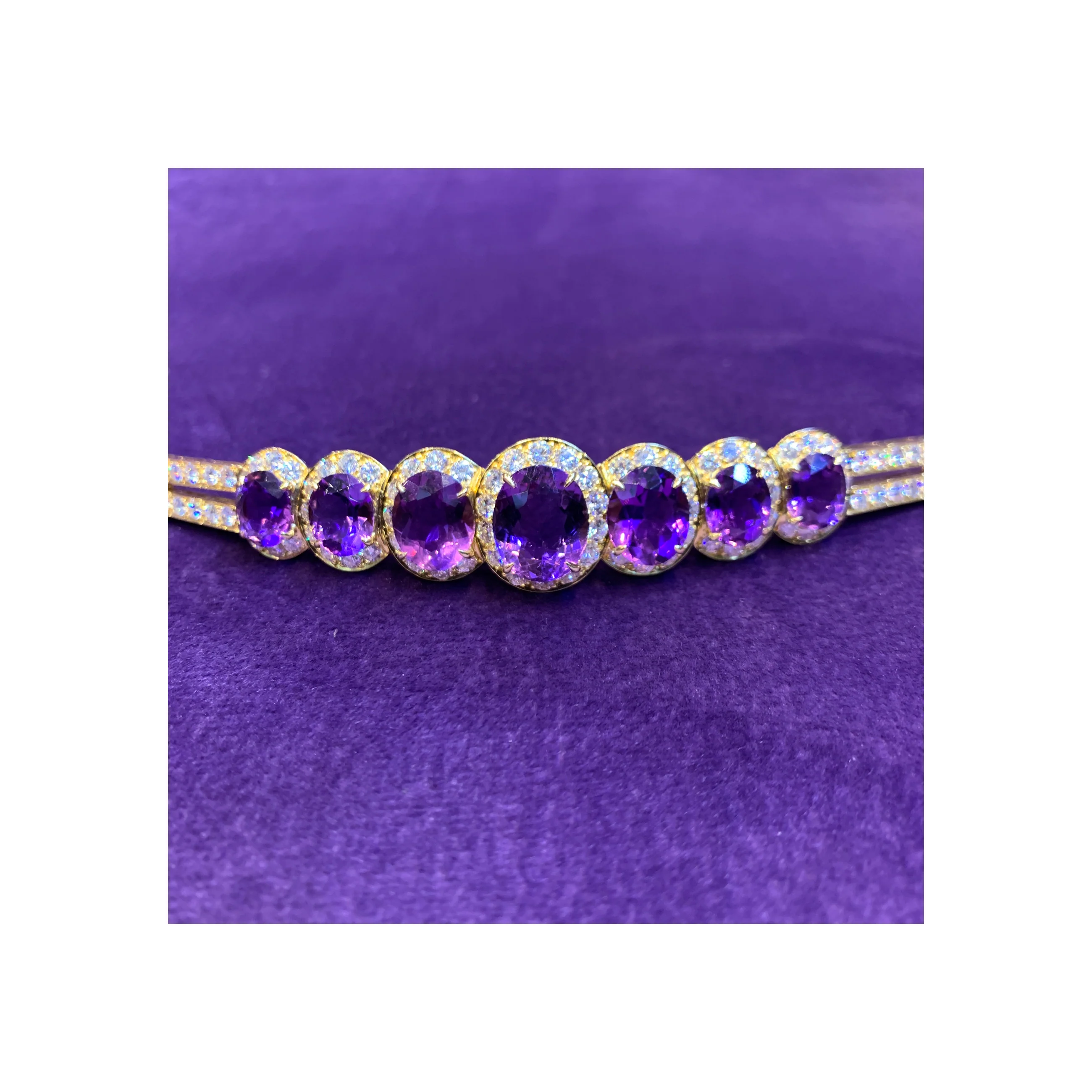 Van Cleef & Arpels Amethyst & Diamond Bracelet - Image 7