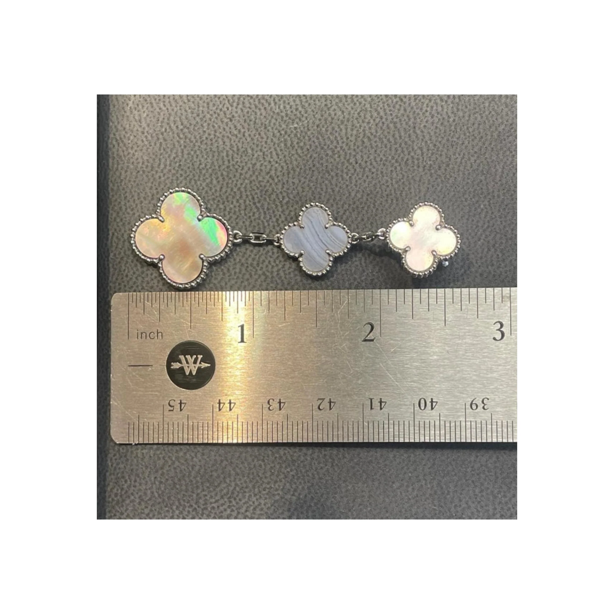 Van Cleef & Arpels Magic Alhambra 3 Motif Earrings - Image 5
