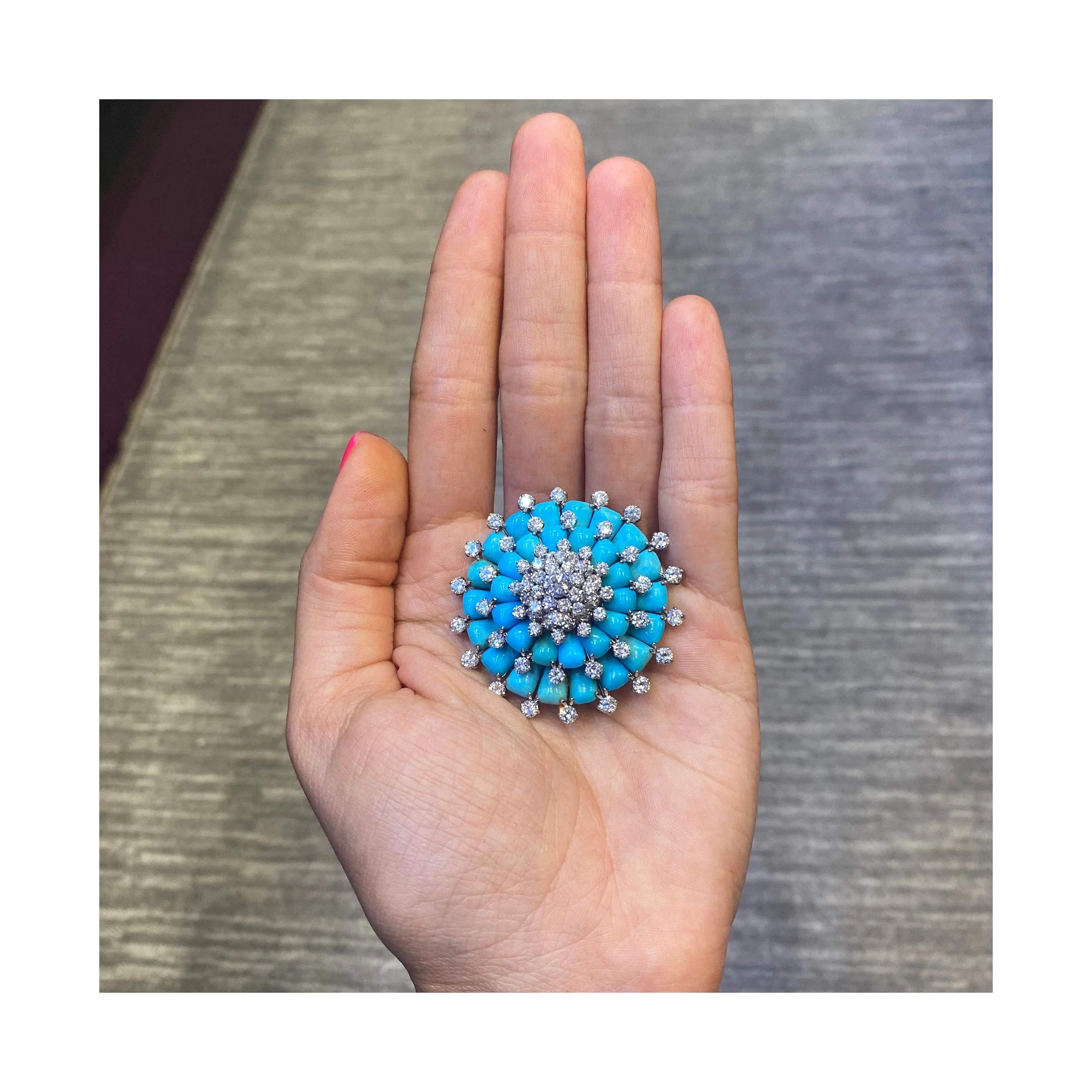 Van Cleef & Arpels Turquoise & Diamond Brooch - Image 4