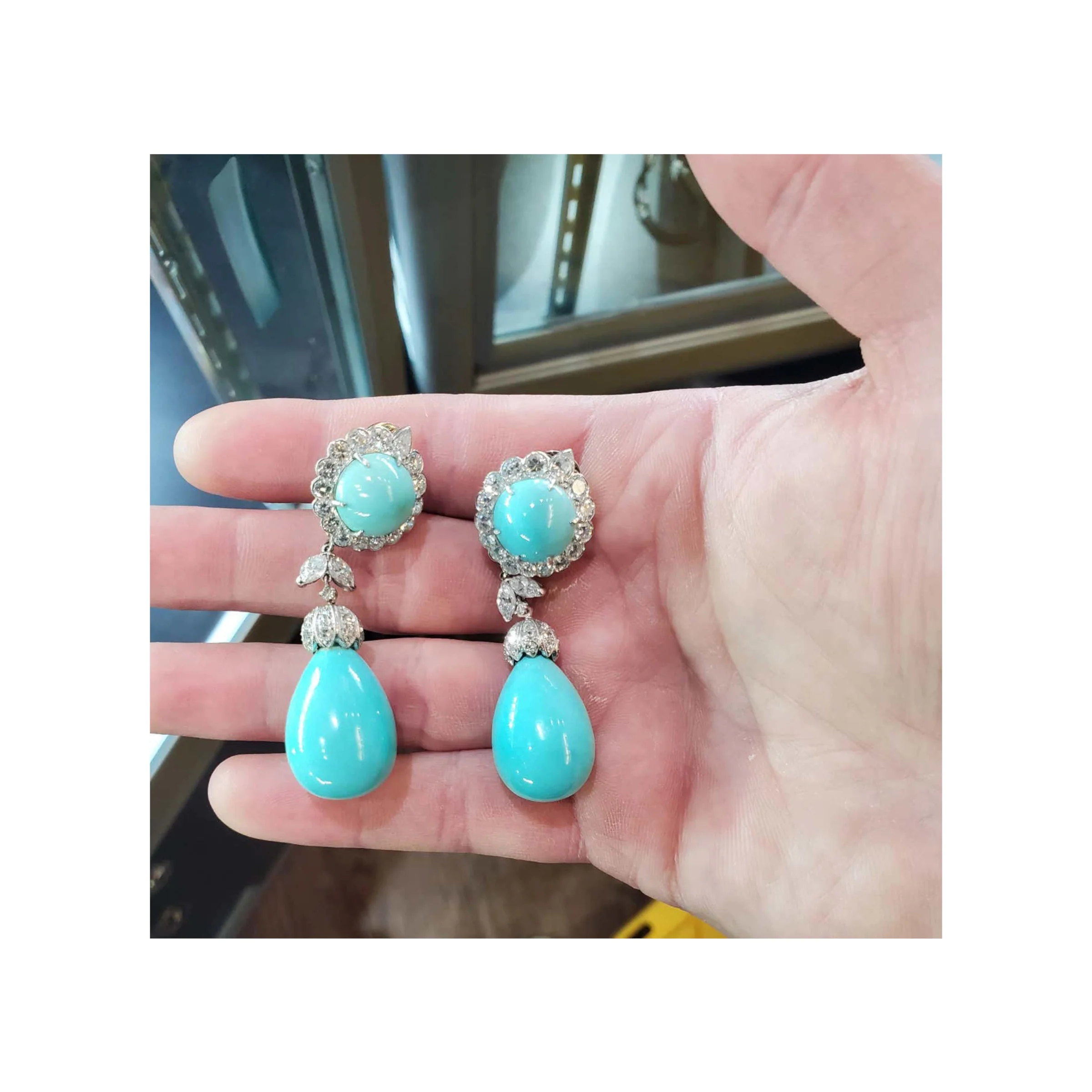 Iconic Van Cleef & Arpels Turquoise & Diamond 'Day and Night' Earrings - Image 6