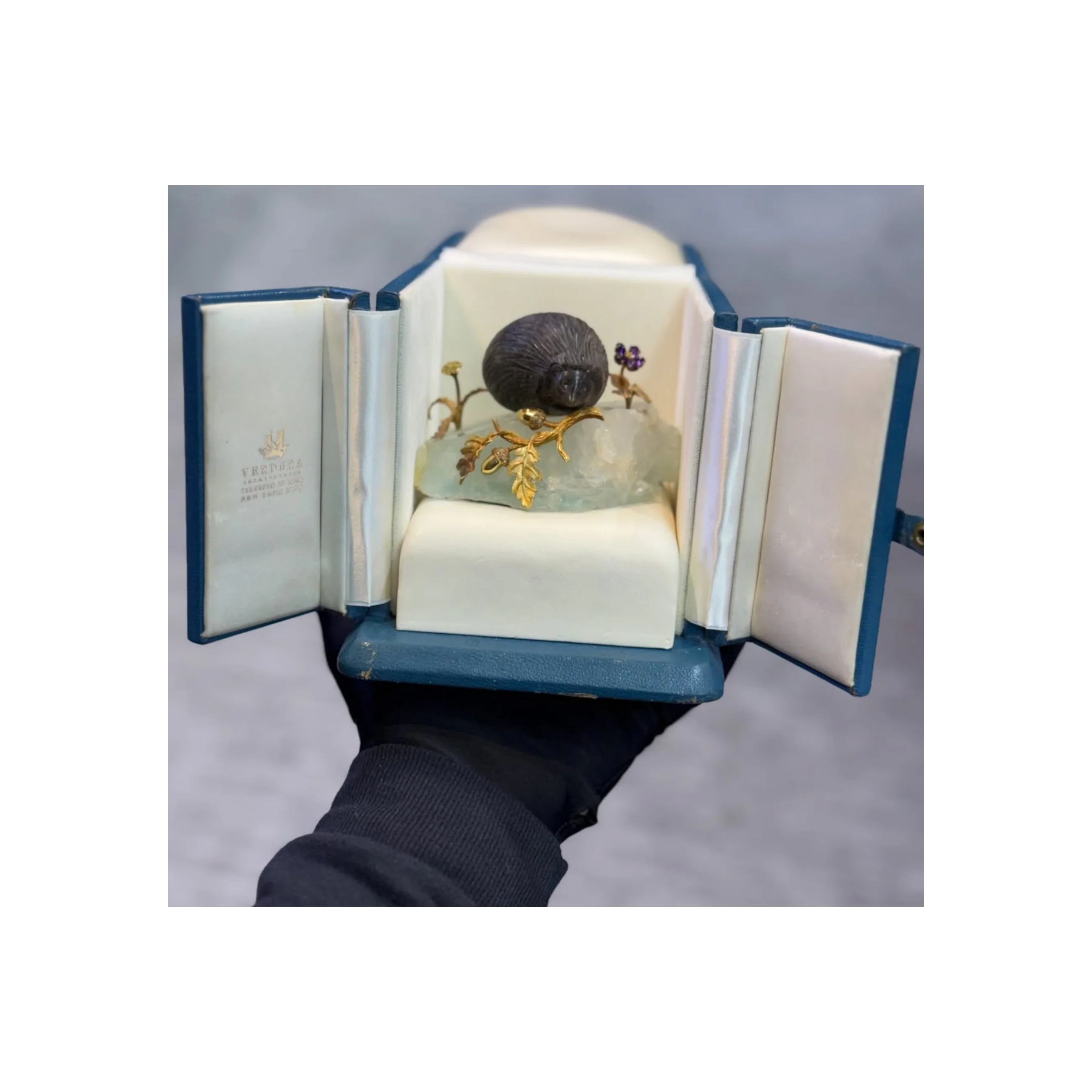 Verdura Hedgehog Desk Object - Image 3