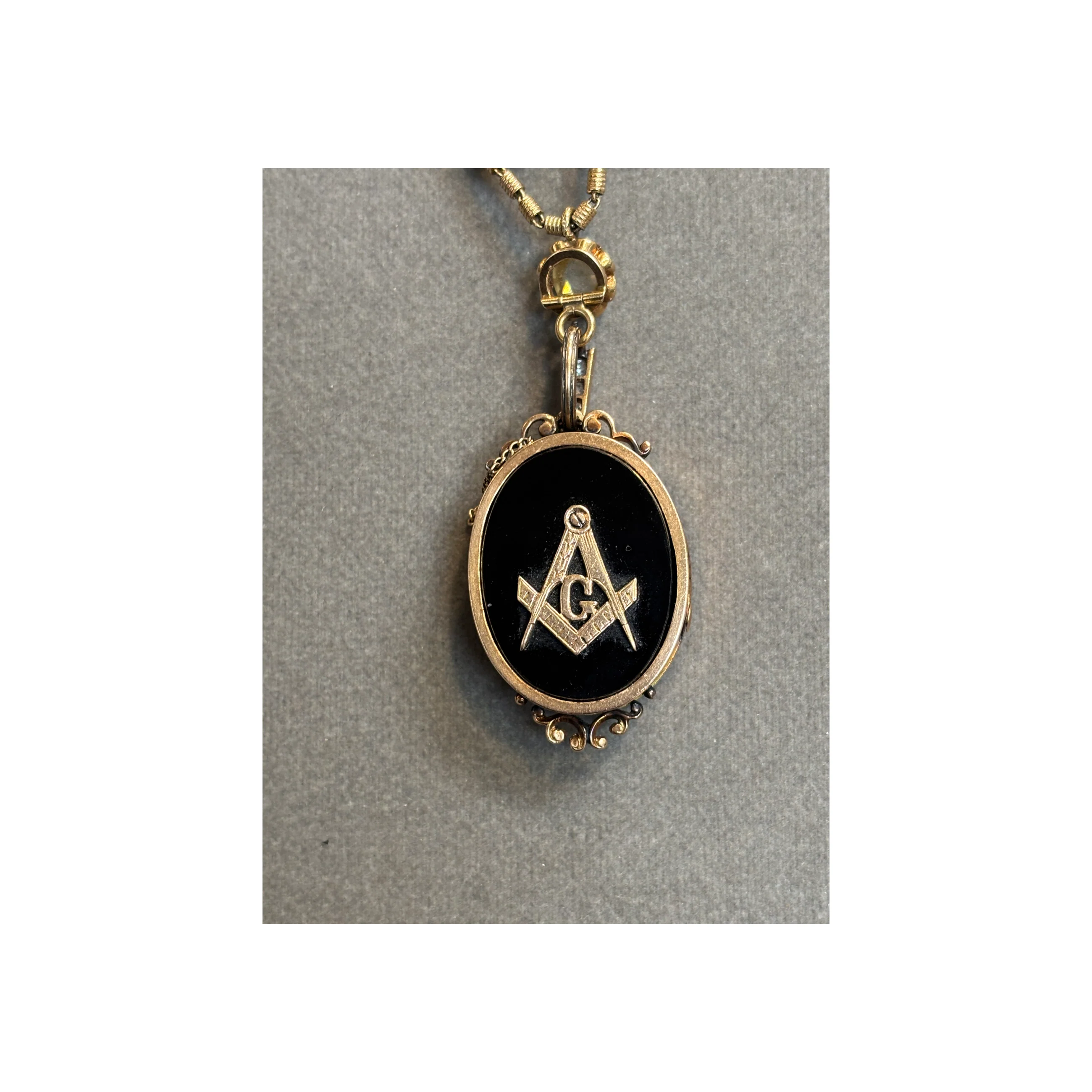 Victorian Locket Necklace - Image 6